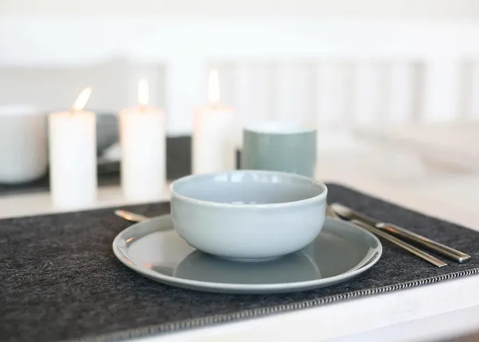 Smucke Steed Hotel 3*